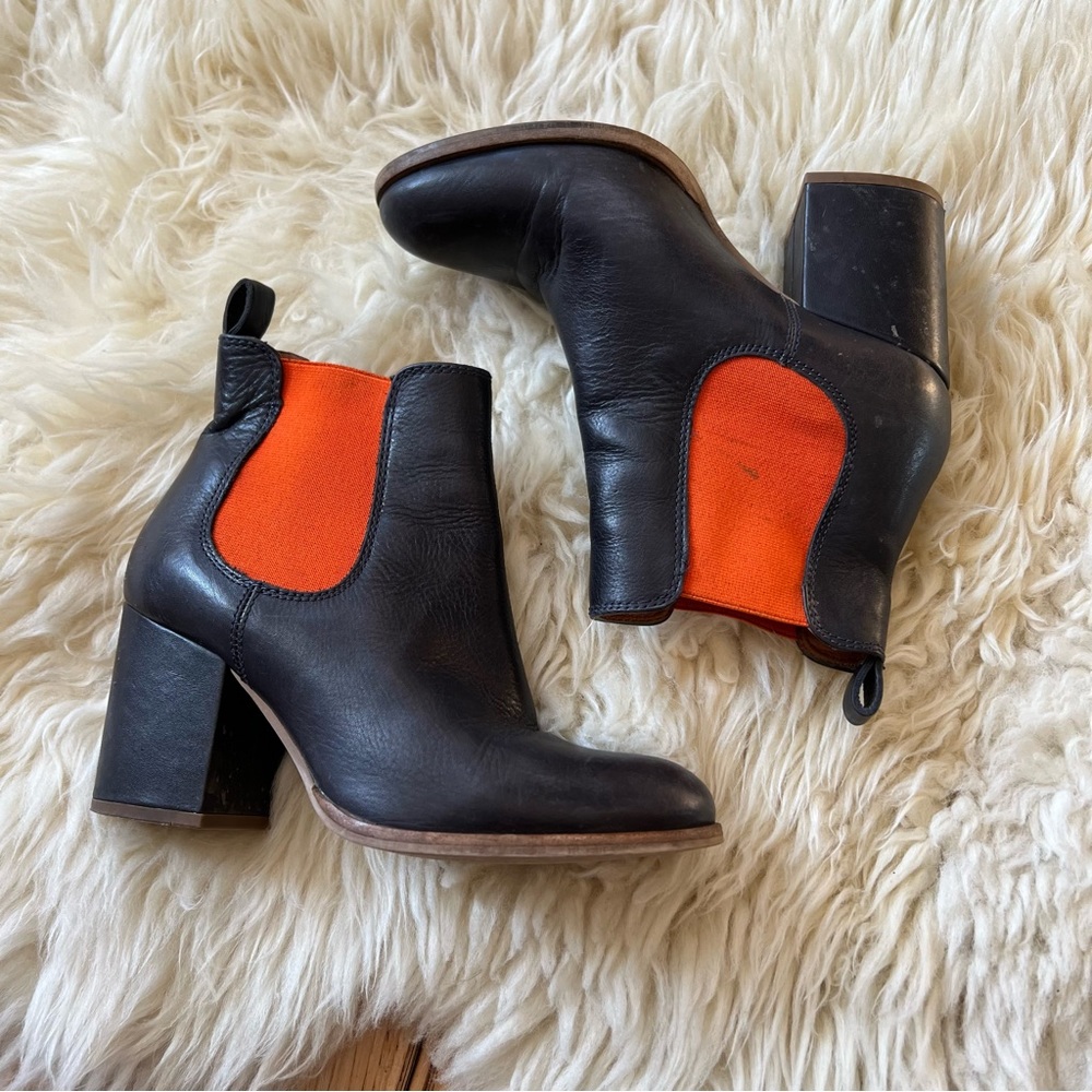 Elk Aubergine Leather Ladies Ankle Boot Orange Elastic Size 6